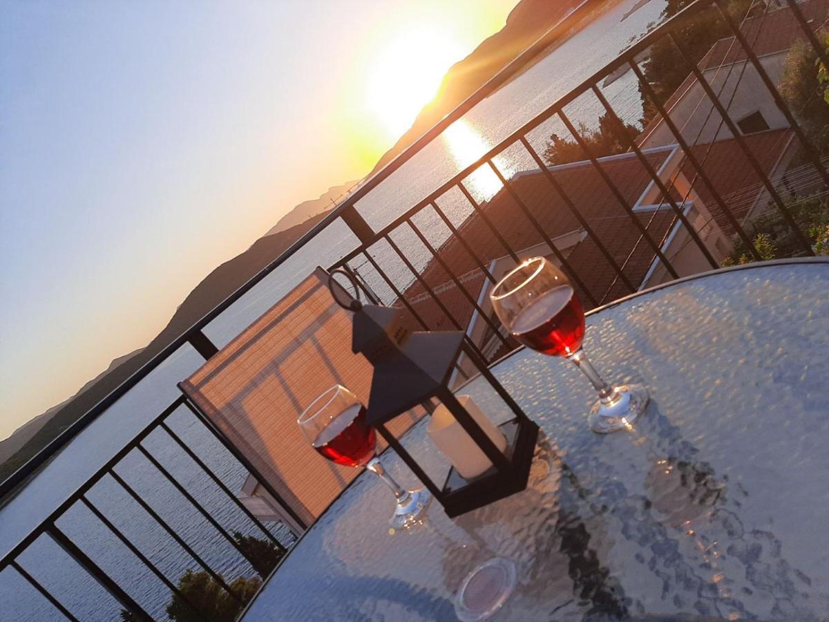 Apartmani Panorama 32 เนอุม ภายนอก รูปภาพ