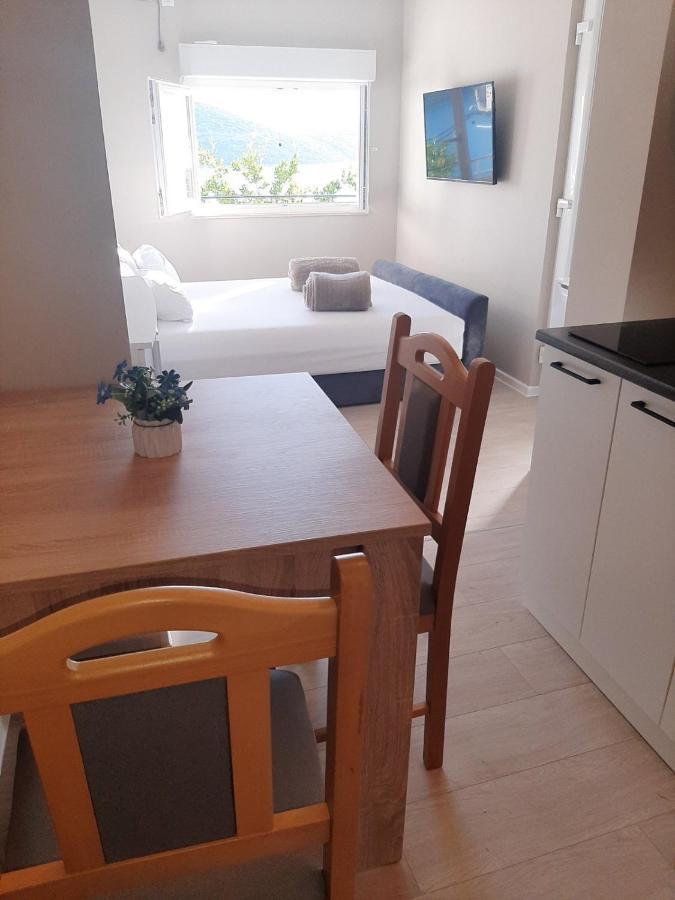 Apartmani Panorama 32 เนอุม ภายนอก รูปภาพ